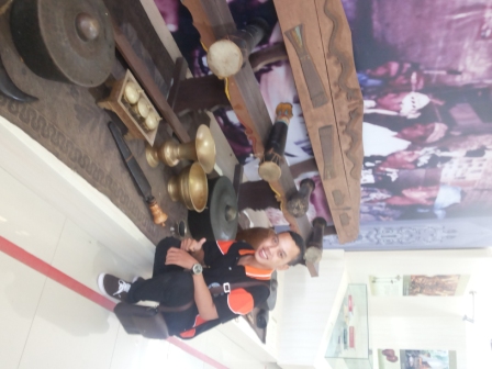 Mengenal Suku Dayak Kal-teng di Museum Balanga 